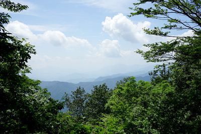 �O���R���􂩂�̓쑤�W�]�i����������x�m�R��������͂��j